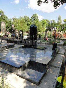 Мемориальный (4) Мемориальный (4)